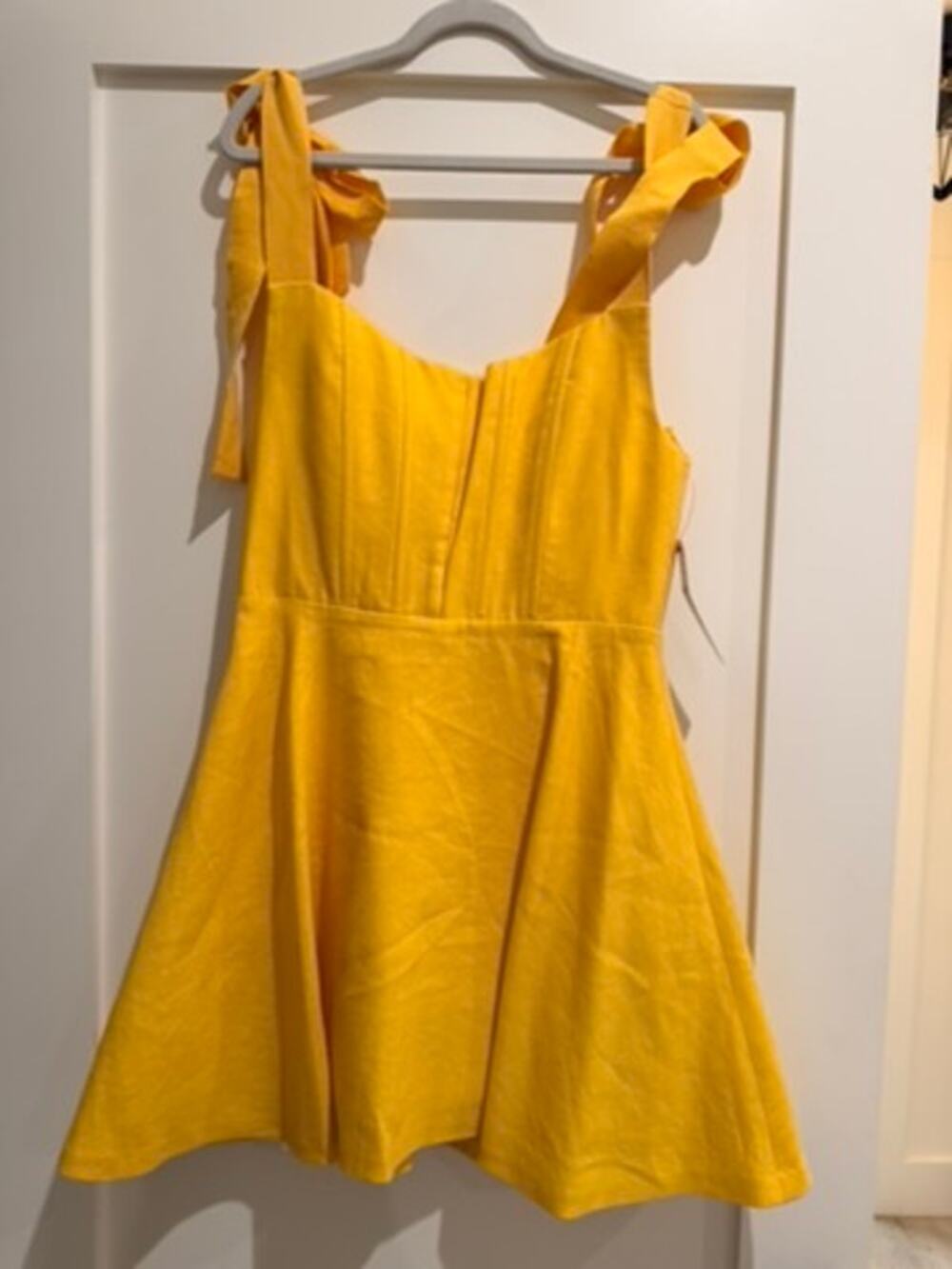 Alice + Olivia Yellow Sample Dress - Size US 4